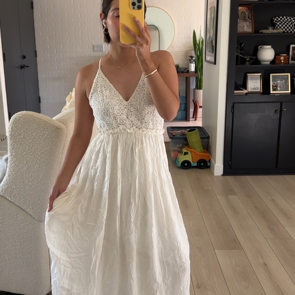 Forever 21 White Lace Maxi Dress - Picture 3 of 6